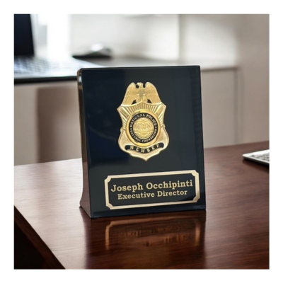 member-badge-in-lucite-with-name-plate